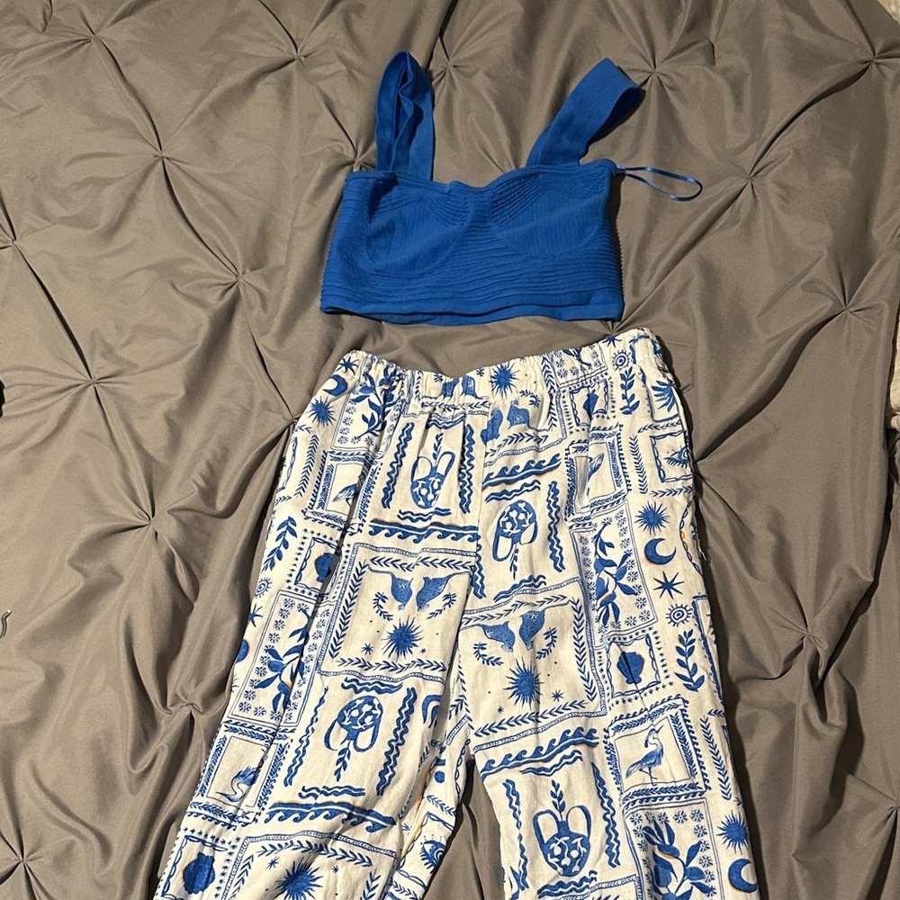 Blue and White Patterned Women's outfit